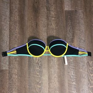 Victoria’s Secret Swim Top 34D NWT